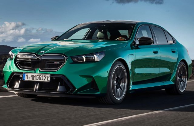 Ezt is megértük: konnektoros hibrid lett a BMW M5-ből is