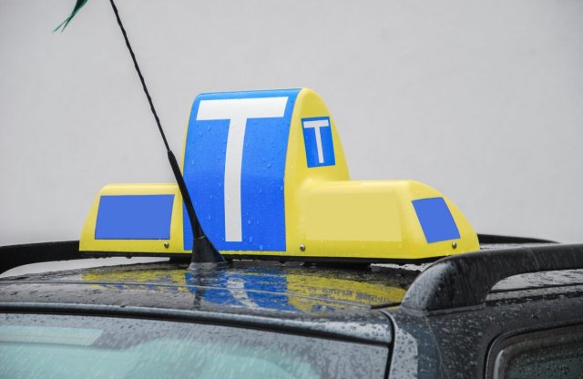 Tényleg katonák taníthatják vezetni a középiskolásokat?