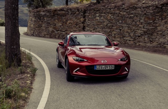Nem hoz már Európába kétliteres roadstert a Mazda