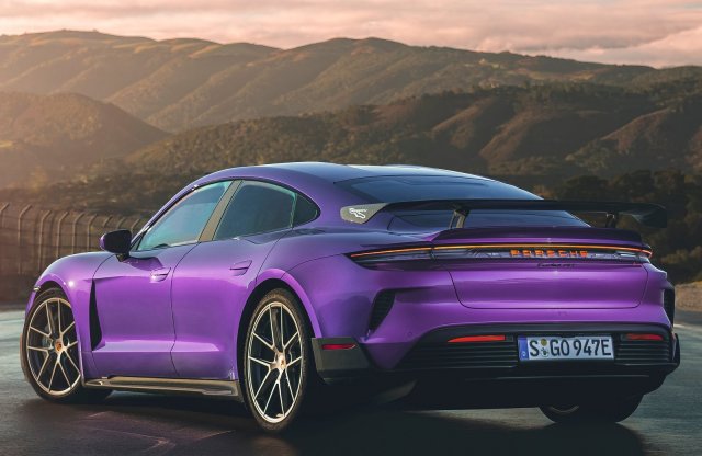 Mégsem kell annyi elektromos Porsche, mint azt elsőre gondolták