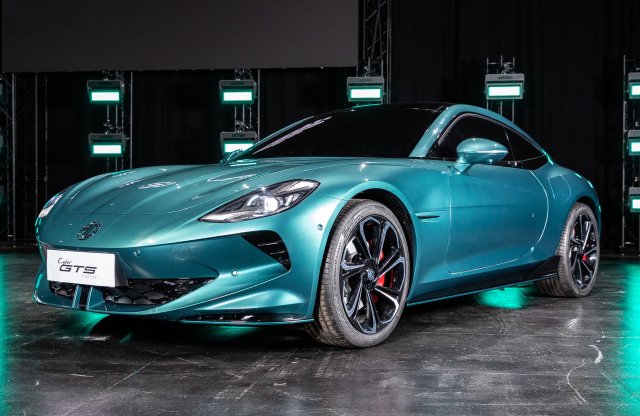 Különleges kupét villantott az MG a 100. születésnapján