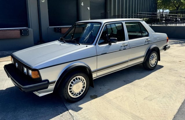 Szerinted mennyit érhet ez a 7000 kilométert futott, 43 éves VW?