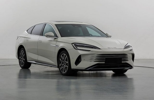 2000 kilométeres hatótávval jöhet Európába az új BYD Seal