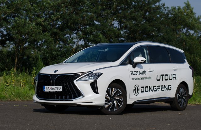 Luxus-hétüléses Kínából, Berlingo árban? Íme a Dongfeng U-Tour!