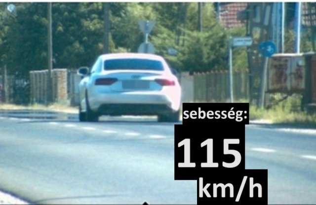 Német prémiumautókkal a traffipaxok ellen: vajon ki nyer ma?