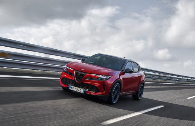ChatGPT-vel erősít az Alfa Romeo és a Citroën