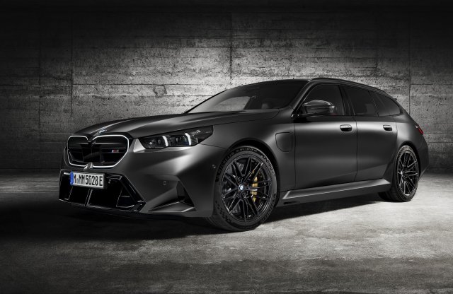 Videó: így ordít a nagyvilágba a BMW M5 Touring V8-asa!