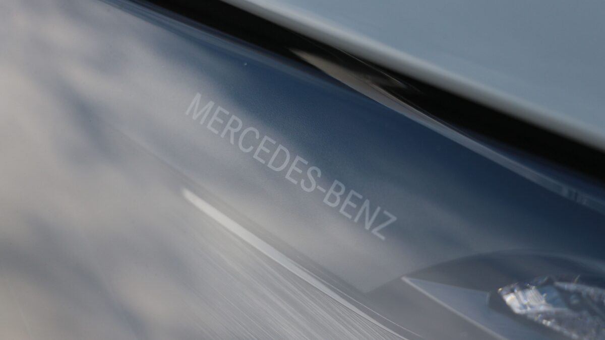 MERCEDES-BENZ EQE SUV