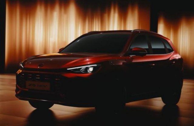 Full hibridként érkezhet Magyarországra az új MG ZS!