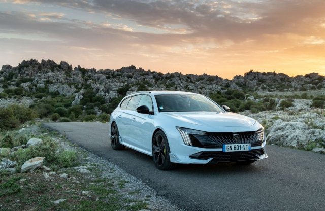 Bezárják a Peugeot sportrészlegét?