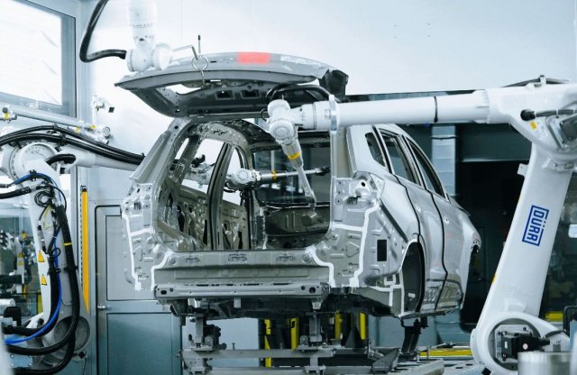 Íme az újabb bizonyíték, mekkora bajban a nyugati autógyártás!