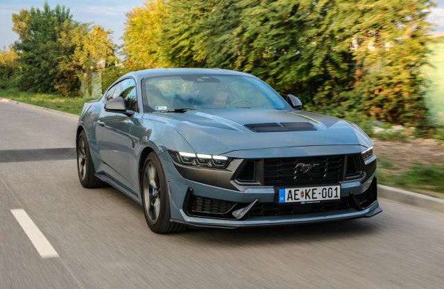 Éljen örökké a Mustang! – Dark Horse teszt