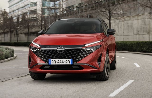 Beárazták itthon a frissített Nissan Qashqai crossovert!