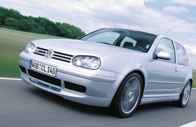 Ez az igazi 1.8T életérzés? Végsebesség-teszten a Golf IV GTI!