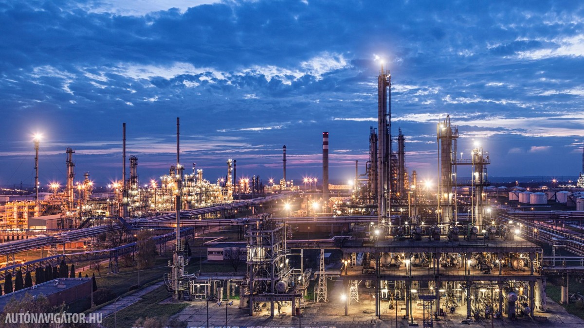 Elon Musk szerint mégsem olyan gonosz az olajipar, mint ahogy azt egyes villanyautósok és klímaaktivisták gondolják