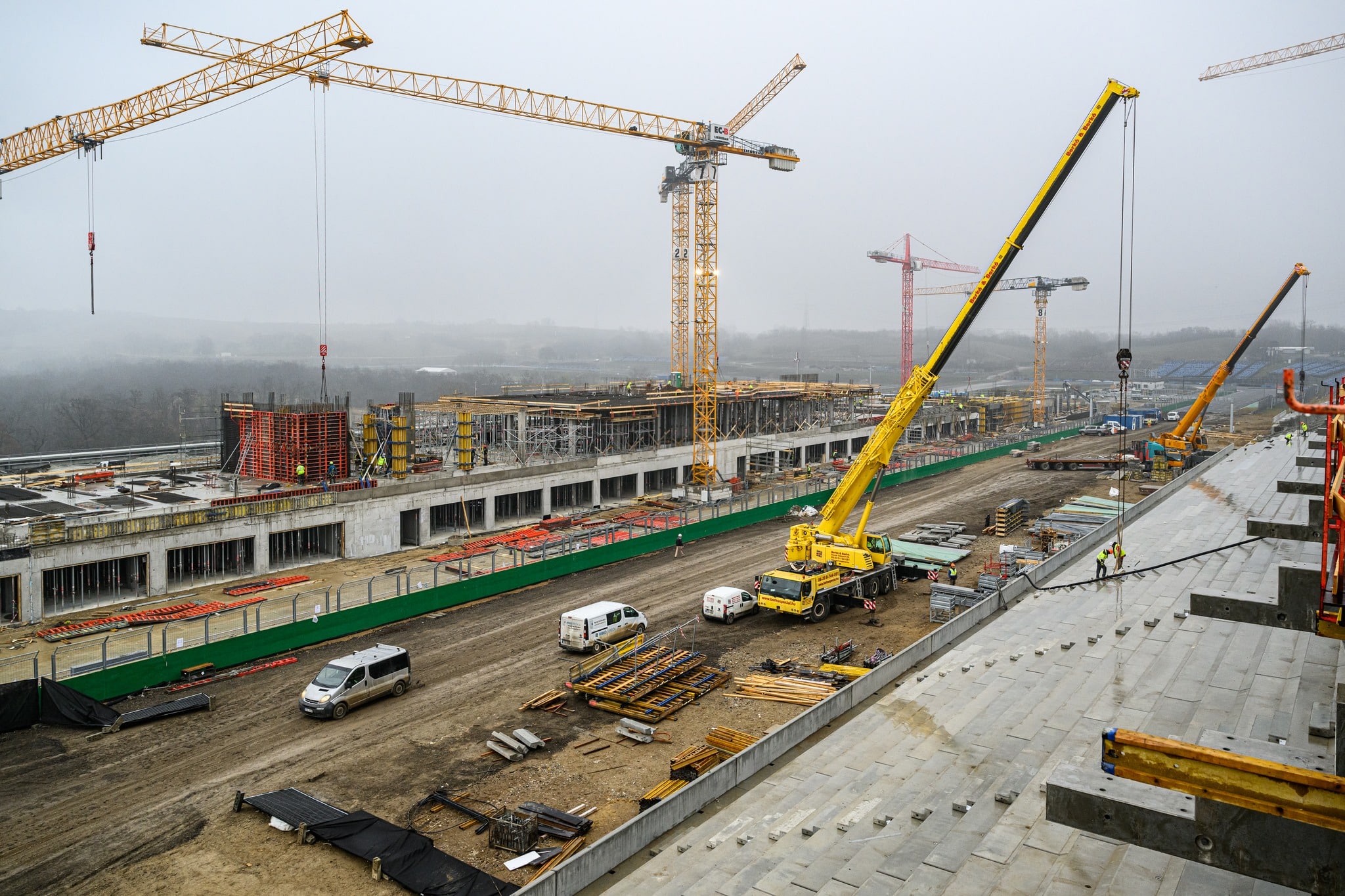Emlékszel a szétbombázott Hungaroringre? Így néz ki most!