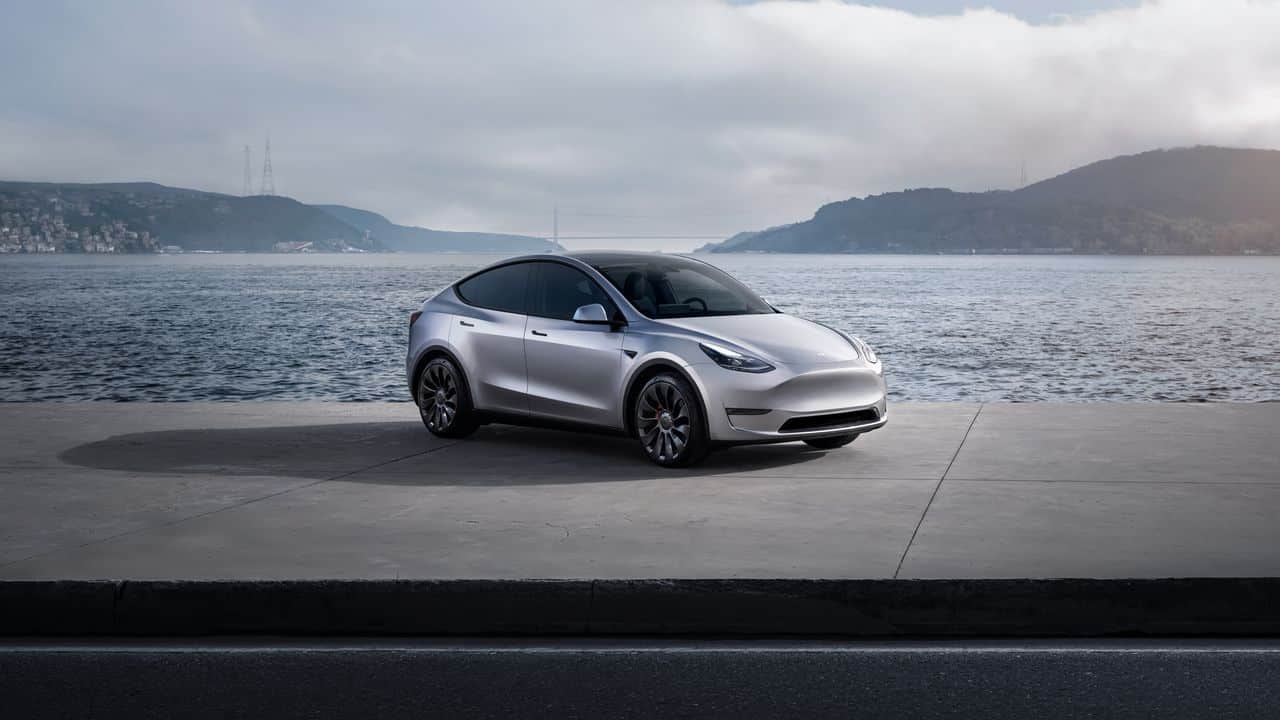 Már a Tesla eladásaira is hatással van Elon Musk politikai szerepvállalása