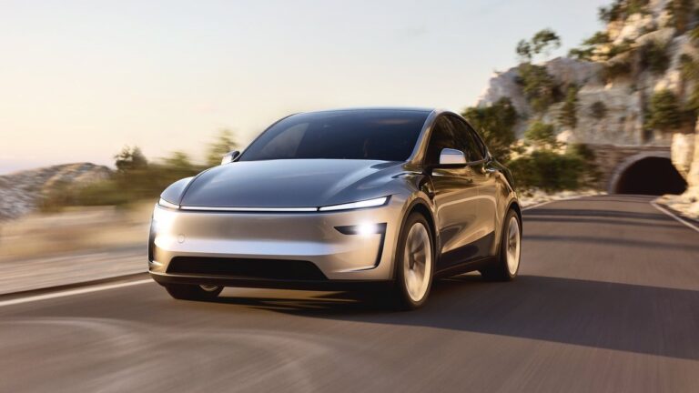 Lenyomták a Teslát a kínaiak Európában