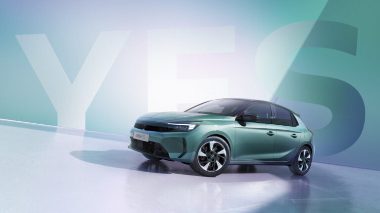 Mostantól nagyobb hatótávval kapható az elektromos Opel Corsa