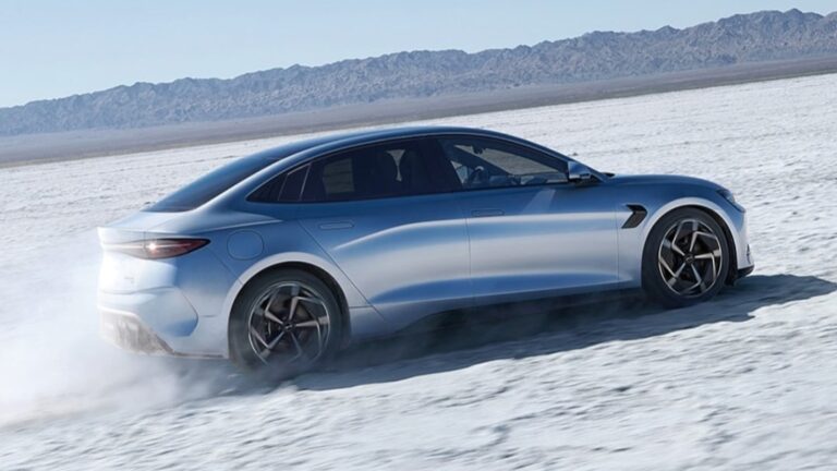 Kínai autót választottak Japánban az év villanyautójának