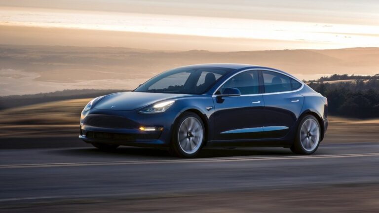 Kezdenek elég olcsók lenni a használt villanyautók a magyar pénztárcáknak?