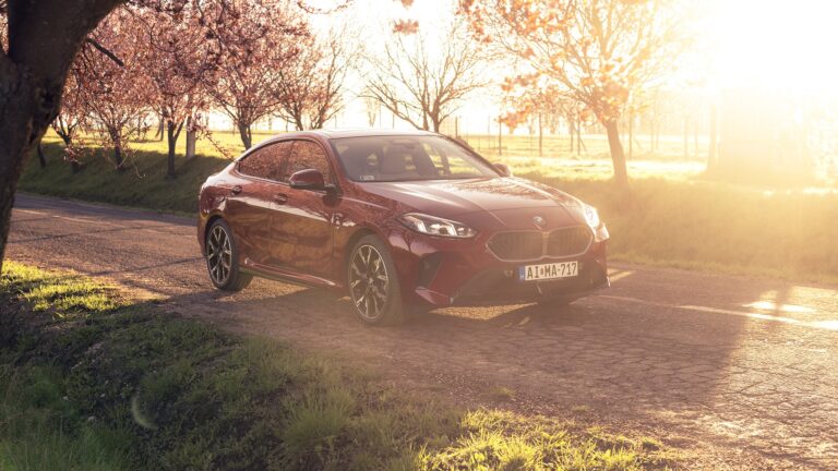 Imádják a magyarok az új BMW-ket