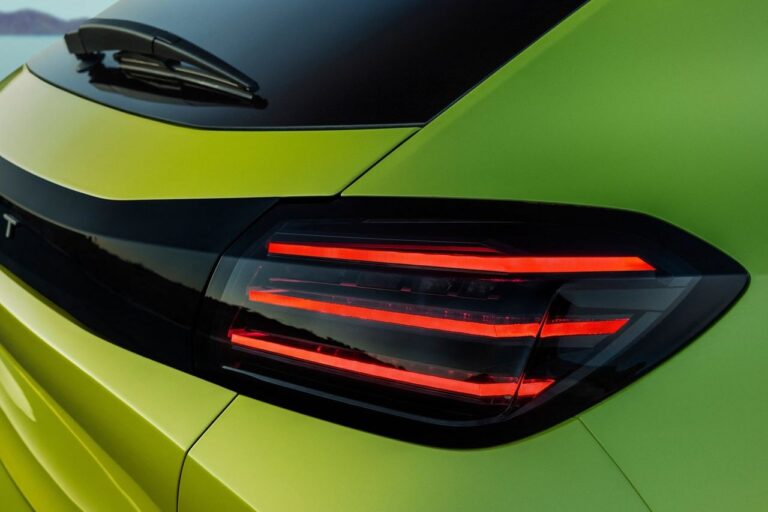 Ez az autó gyűrte le a Dacia Sanderót az európai újautó-piacon!