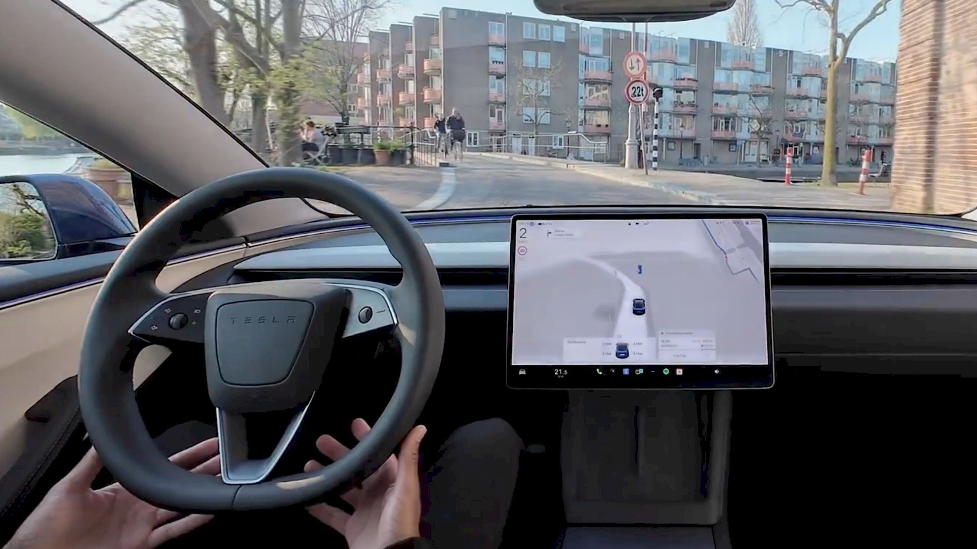 Európába is megérkeztek a teljesen önvezető autók: vajon fel vagyunk készülve rájuk?