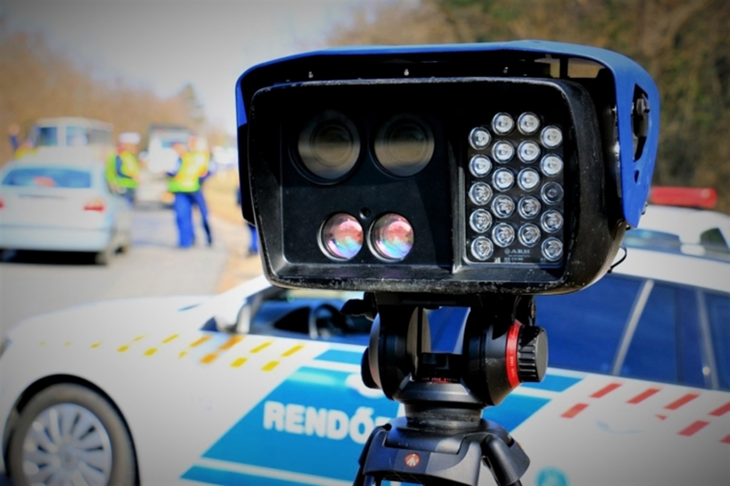 Minden elérhető traffipaxot mozgósít a rendőrség: nem marad gyorshajtó büntetlenül!