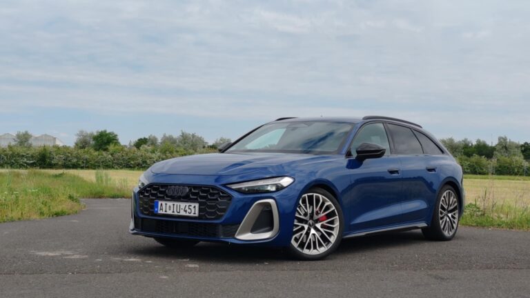 Ez most akkor mekkora? Teszten a dízel Audi A5 kombi!