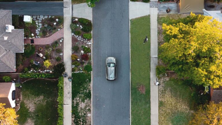 Napokon belül bemutatkozik a Toyota új modellje, íme az első fotók!