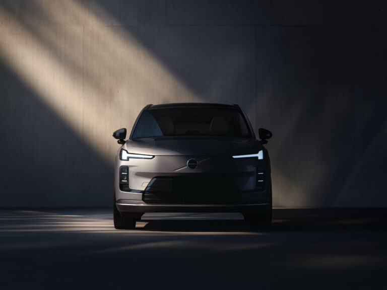 Hivatalos: visszatér a Volvo XC70! Akár hozzánk is érkezhet!