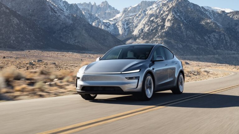 Továbbra is mélyrepülésben a Tesla az európai újautó-piacon