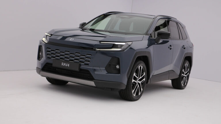 Biztosra játszott a Toyota a RAV4 új generációjával
