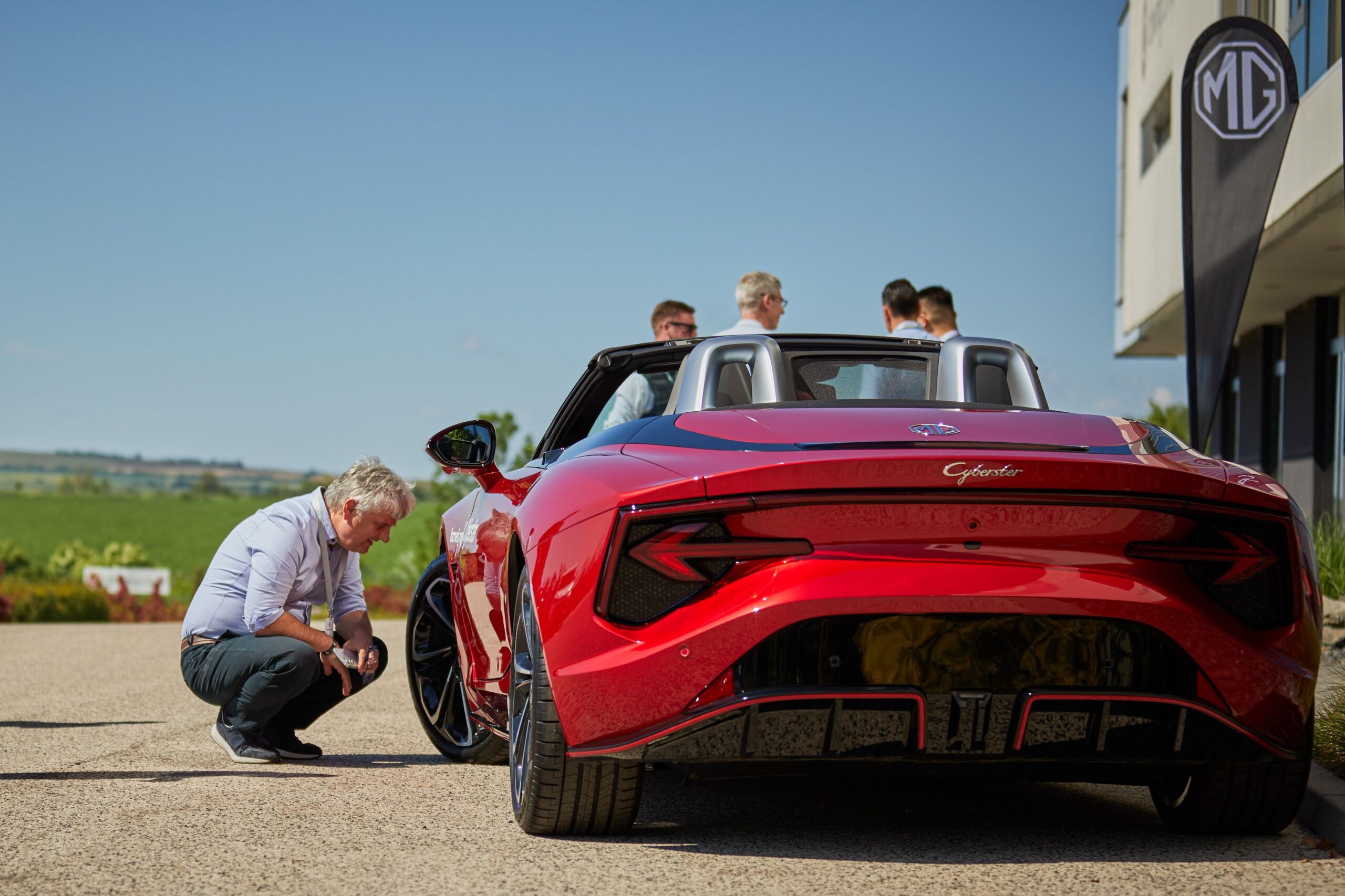 A flottapiacon erősít az MG