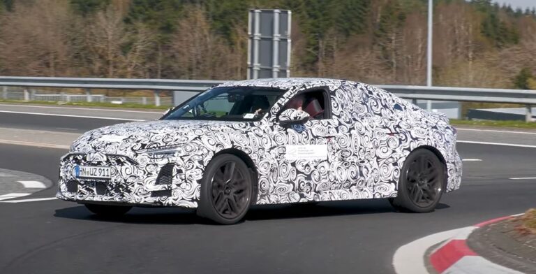 Videó: Így szól az új Audi RS 5, ha nyomják neki!