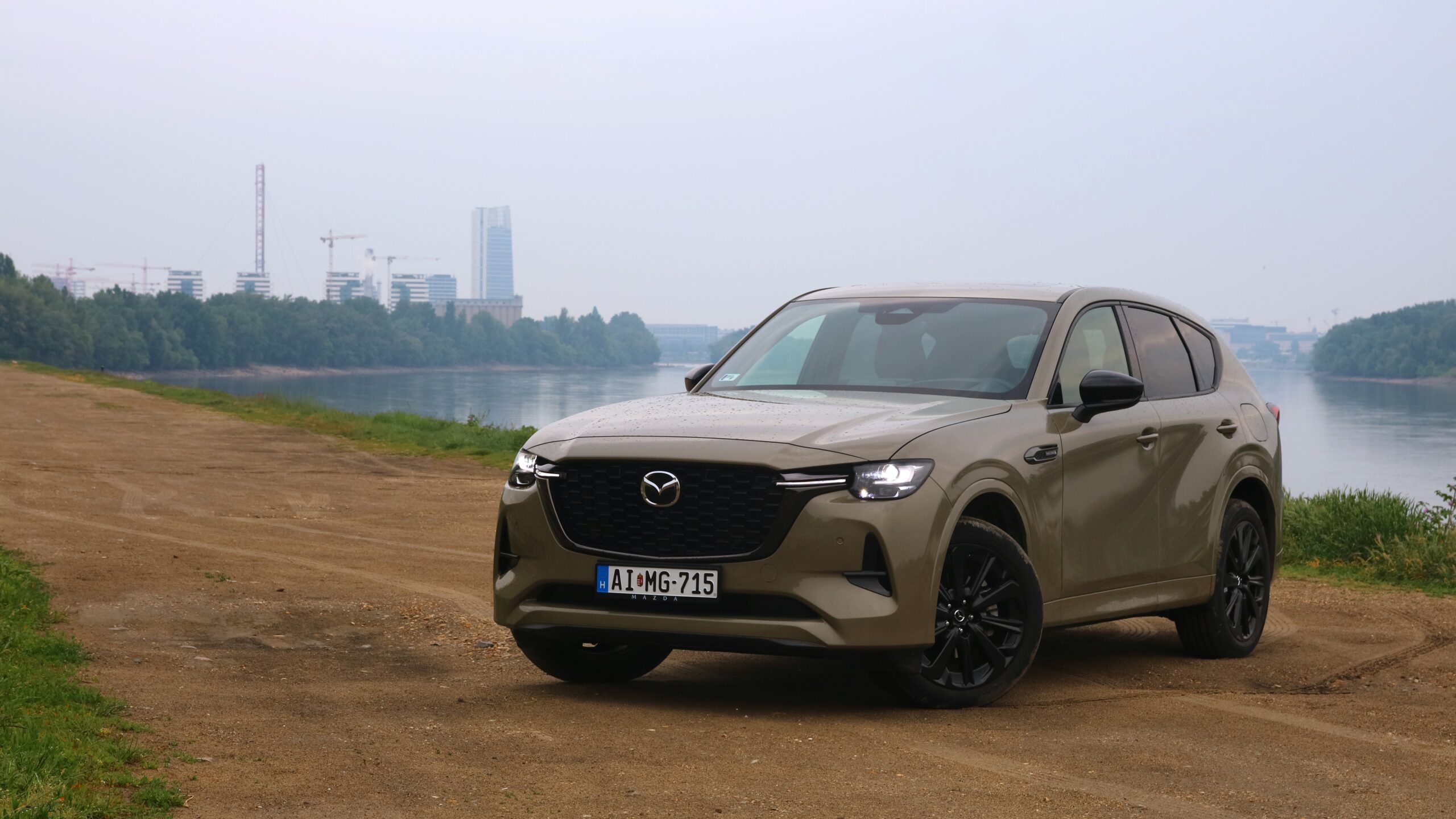 Ami jó, azon is tudtak javítani: sorhatos dízellel járt nálunk a frissített Mazda SUV