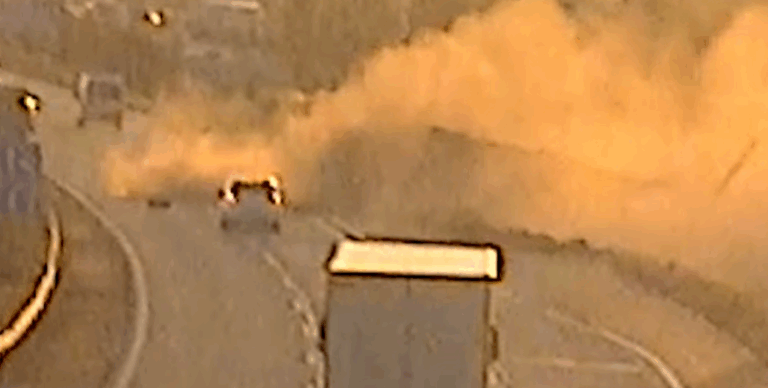 Óriási balesetet rögzítettek az M1-es autópályán, mutatjuk a videót!