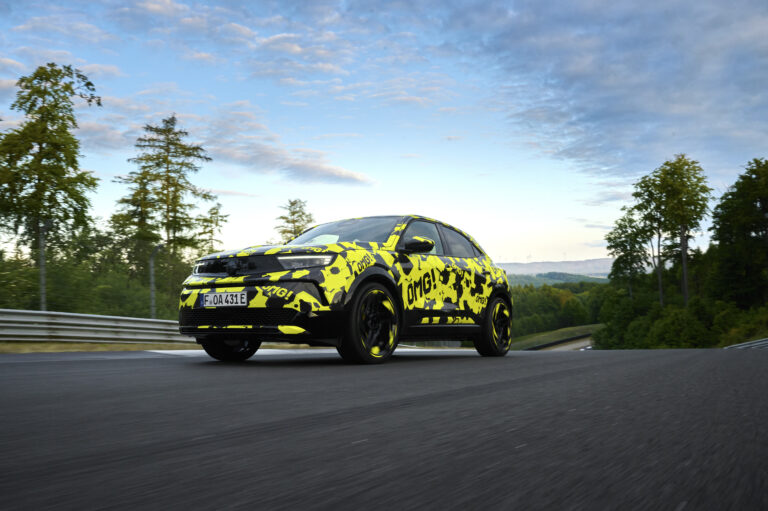 Érkezik az eddigi legerősebb Opel Mokka!