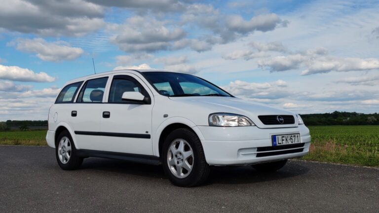 Olcsó autót sok pénzért? Használtteszten a 900 ezres G Astra!