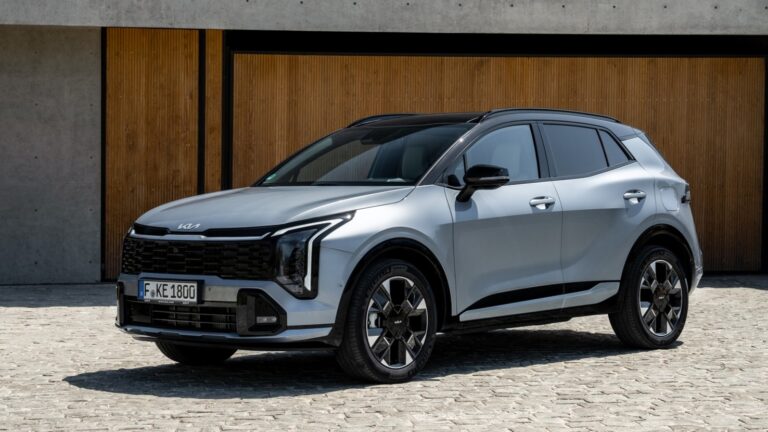Beárazták a Kia crossoverének frissített változatát: ennyibe kerül a megújult Sportage!