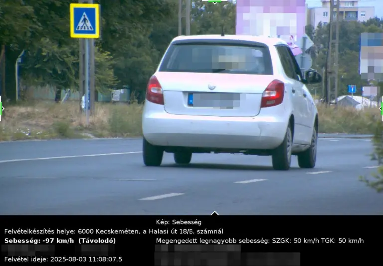 Kecskemét belterületén taposta a Fabiának, meg is büntették érte!