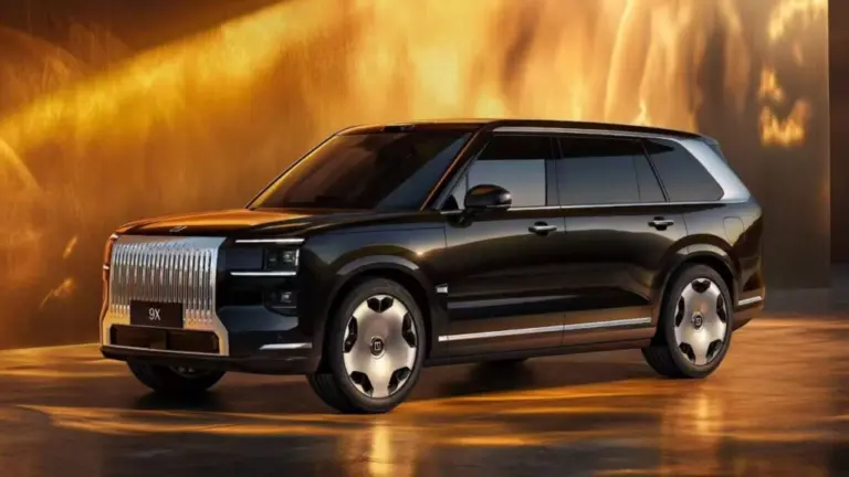 Világrekorder aksival készül a brit terepjárónak álcázott kínai hibrid SUV