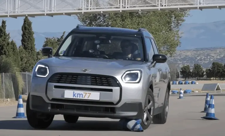 Nehezen boldogult a jávorszarvasteszten a Mini Countryman