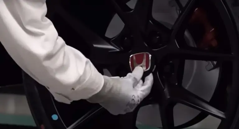 Videó: Így készül a Honda Civic Type R!