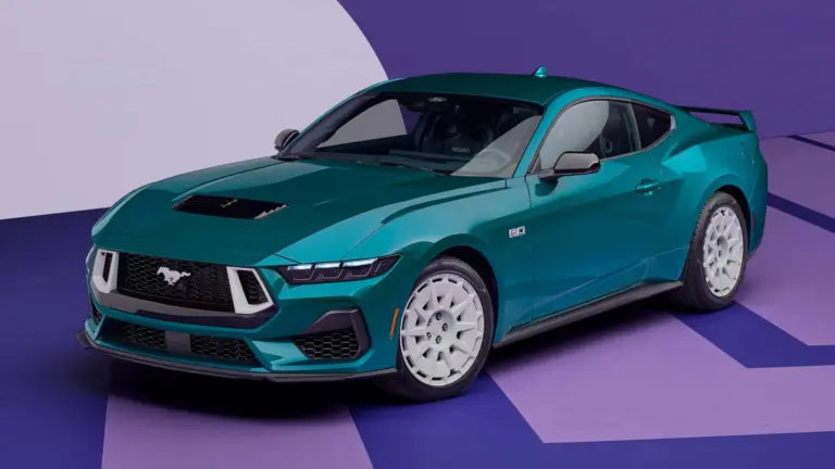 Villanymotort kap a Mustang kupé?