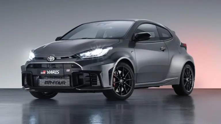 Napi két hamburger árából élvezhető a Toyota GR Yaris: hol a csapda?