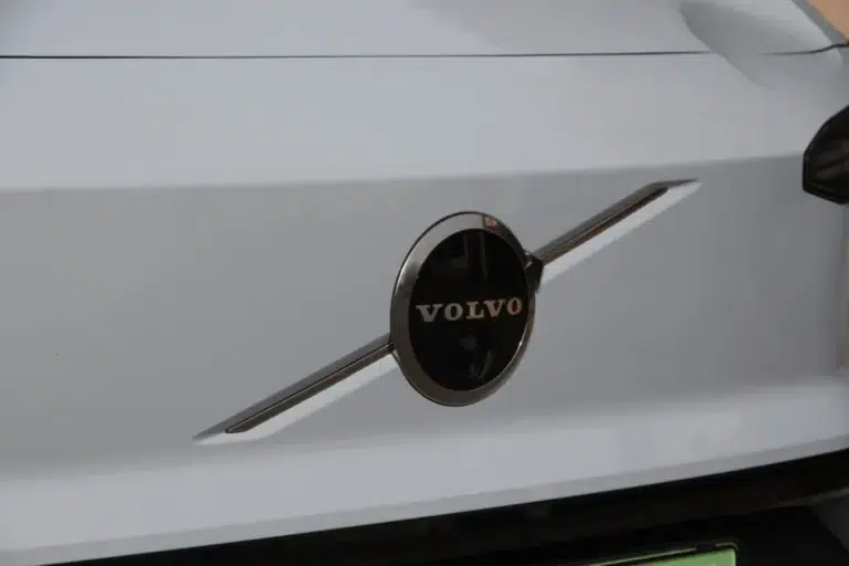 Érkezik a Volvo legújabb szabadidő-autója! Ekkor mutatják be!