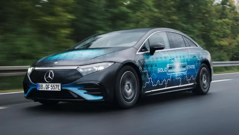 Aksit cseréltek a Merciben, óriási hatótáv lett a vége