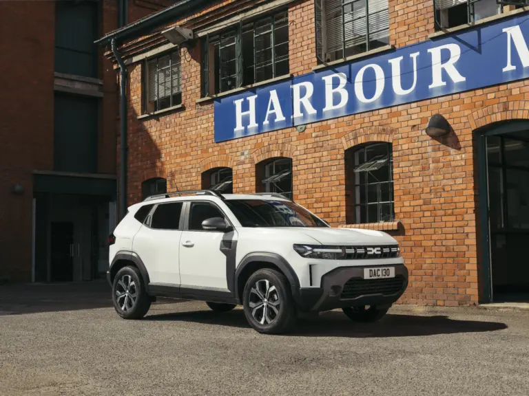 Furgonként is megjelent az új Dacia Duster!